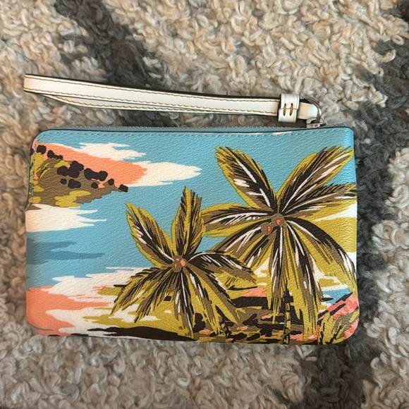 Brand new with tags wristlet coach Hawaiian collection - Picture 2 of 3